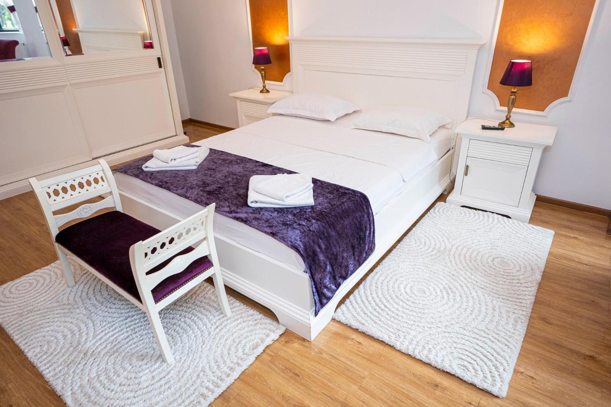 Noblesse Suite Galaţi Eksteriør billede