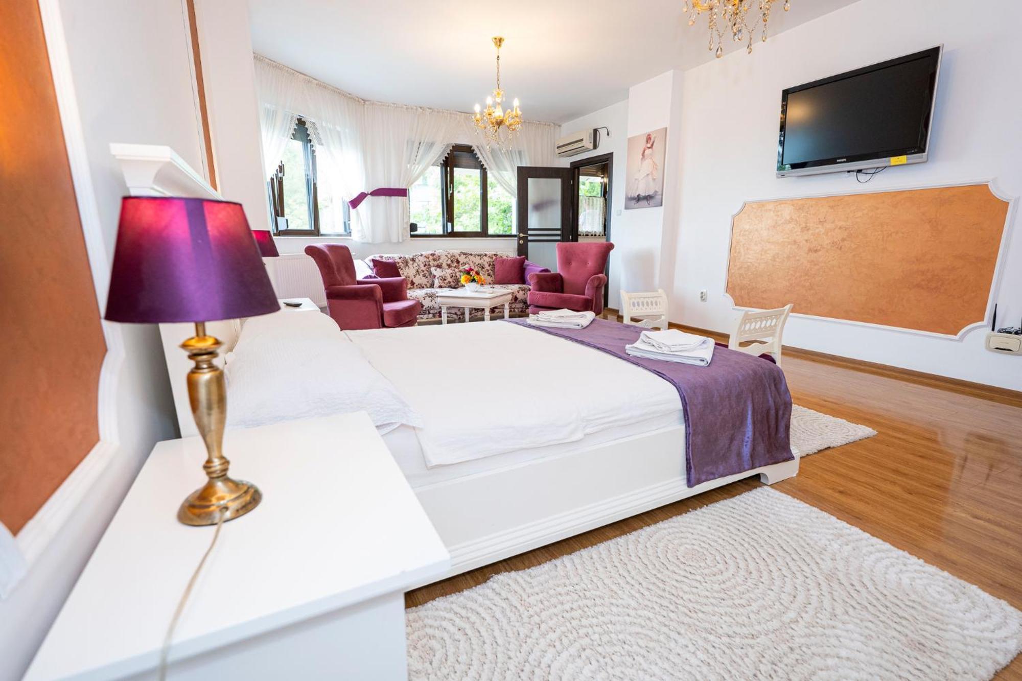 Noblesse Suite Galaţi Eksteriør billede